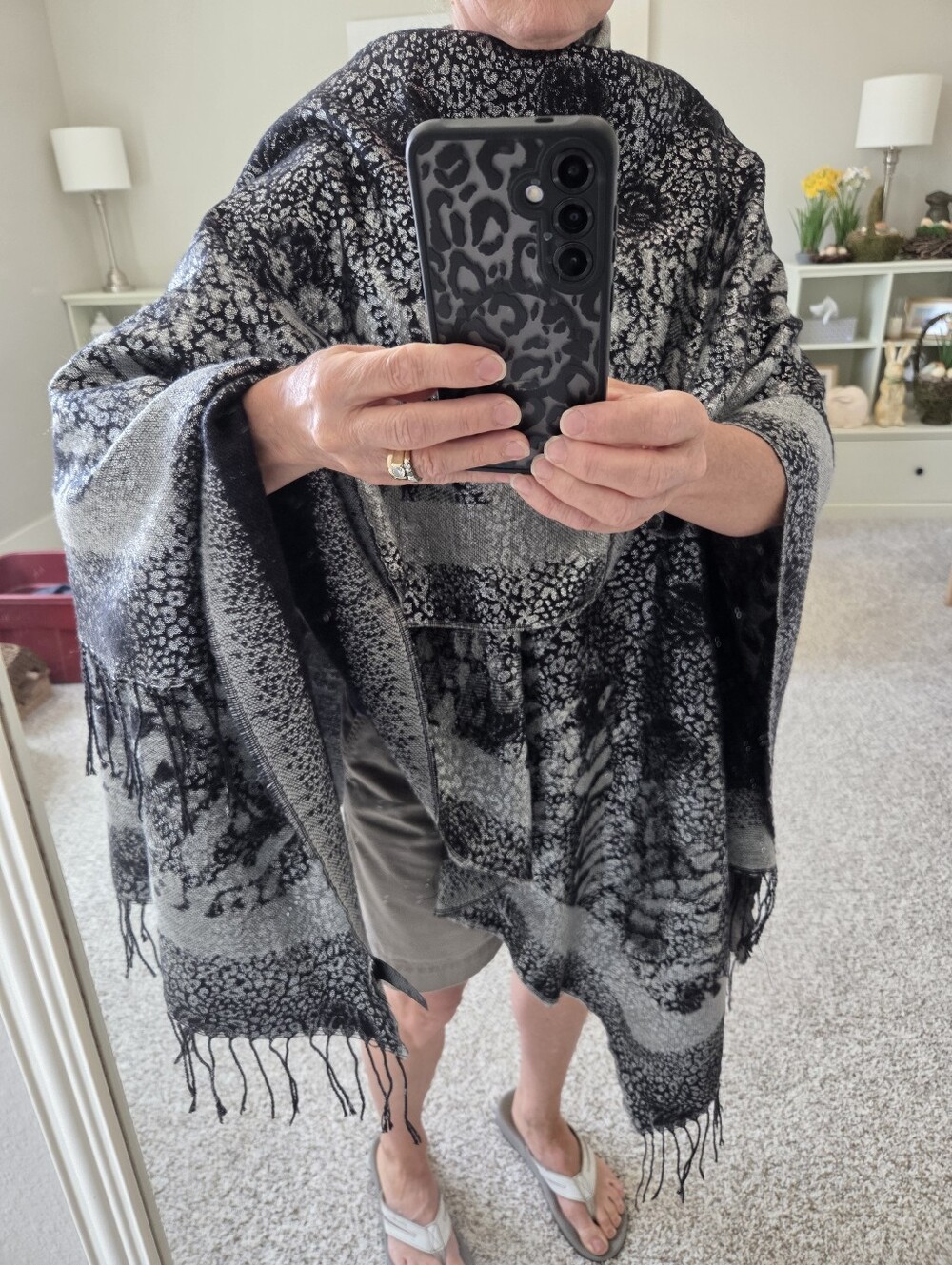 Reversable Women Elegant Wrap Fringe Black Shawl One Size